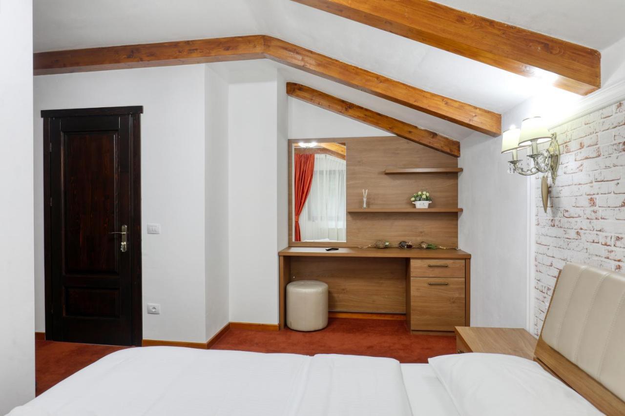 Hotel Ivascu Moisei Extérieur photo