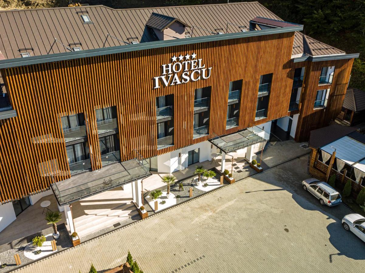 Hotel Ivascu Moisei Extérieur photo
